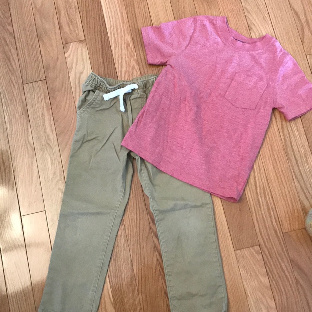 Heathered Red T-shirt and khaki drawstring pants